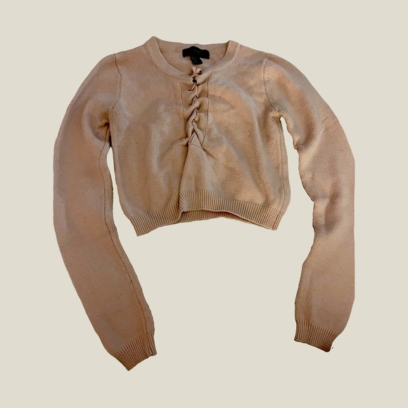 Forever 21 Sweaters - Cropped knit long sleeve sweater